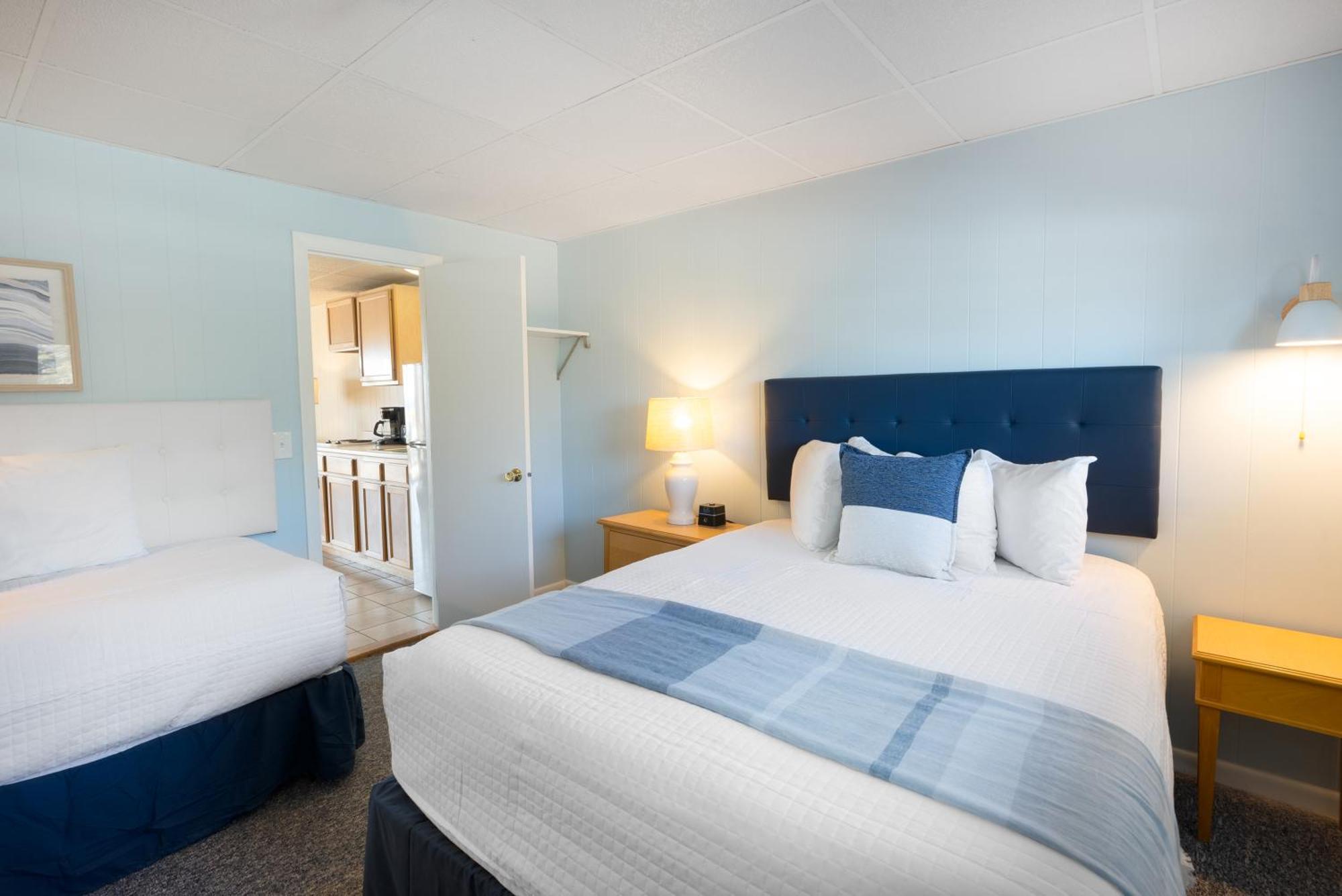 Kebek 3 Oceanside Motel โอลด์ออร์ชาร์ดบีช ภายนอก รูปภาพ