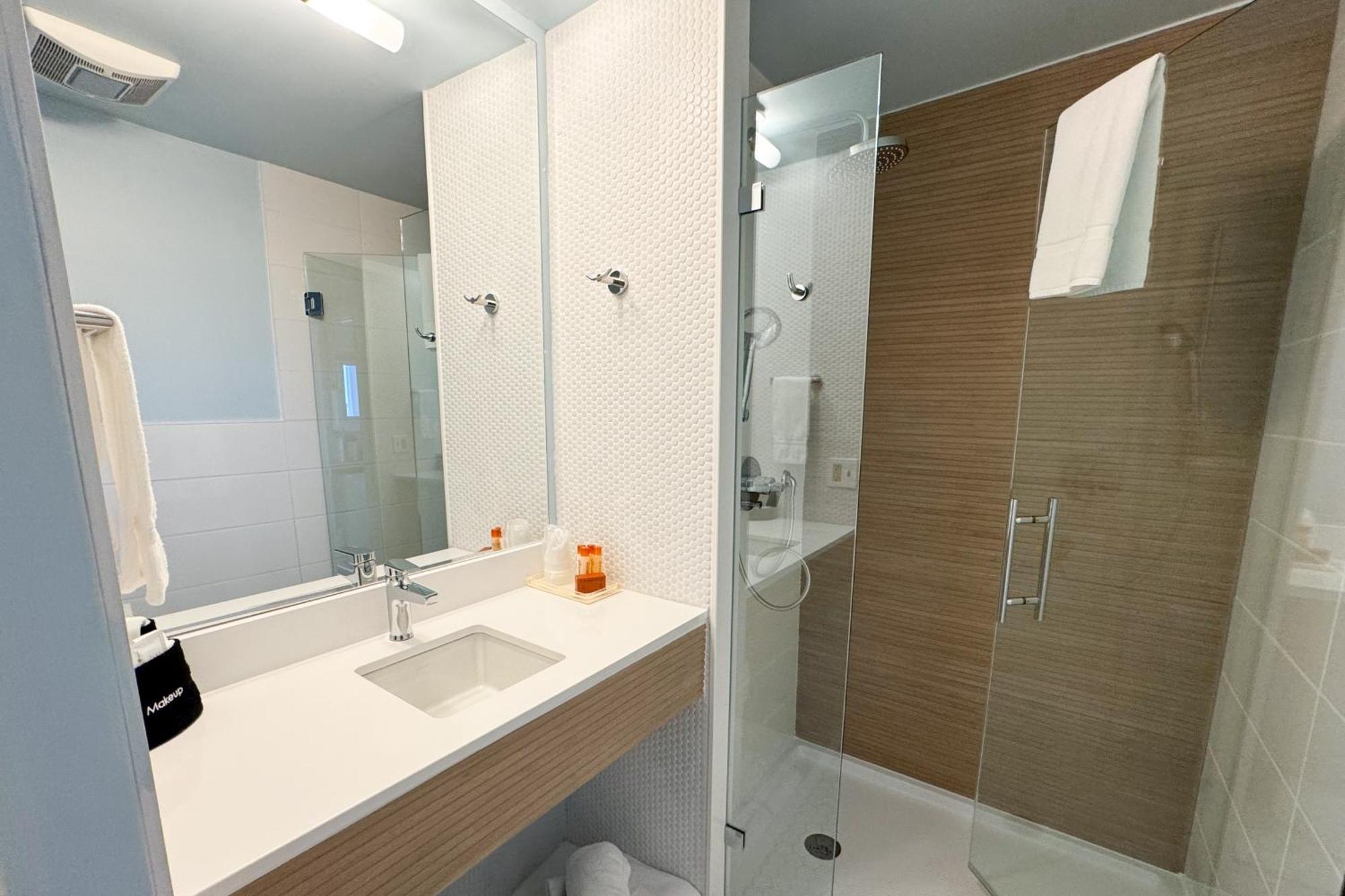 Kebek 3 Oceanside Motel โอลด์ออร์ชาร์ดบีช ภายนอก รูปภาพ
