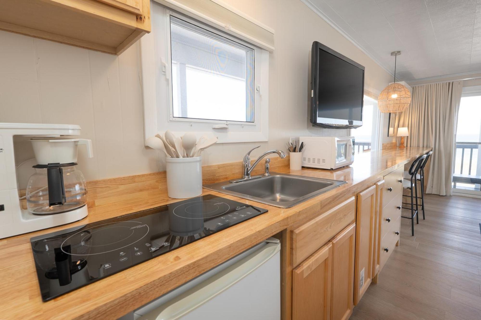 Kebek 3 Oceanside Motel โอลด์ออร์ชาร์ดบีช ภายนอก รูปภาพ